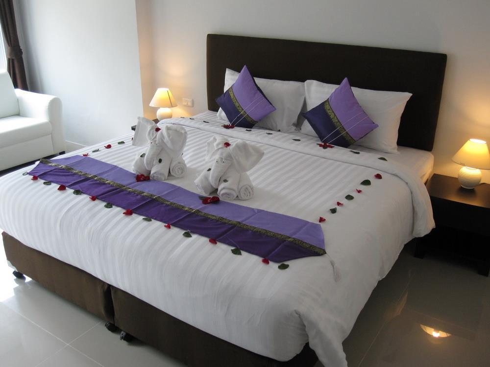 Only Blue Hotel Patong 外观 照片