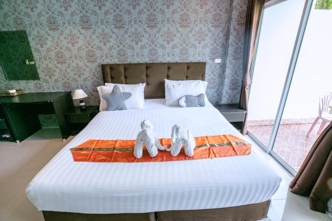 Only Blue Hotel Patong 外观 照片