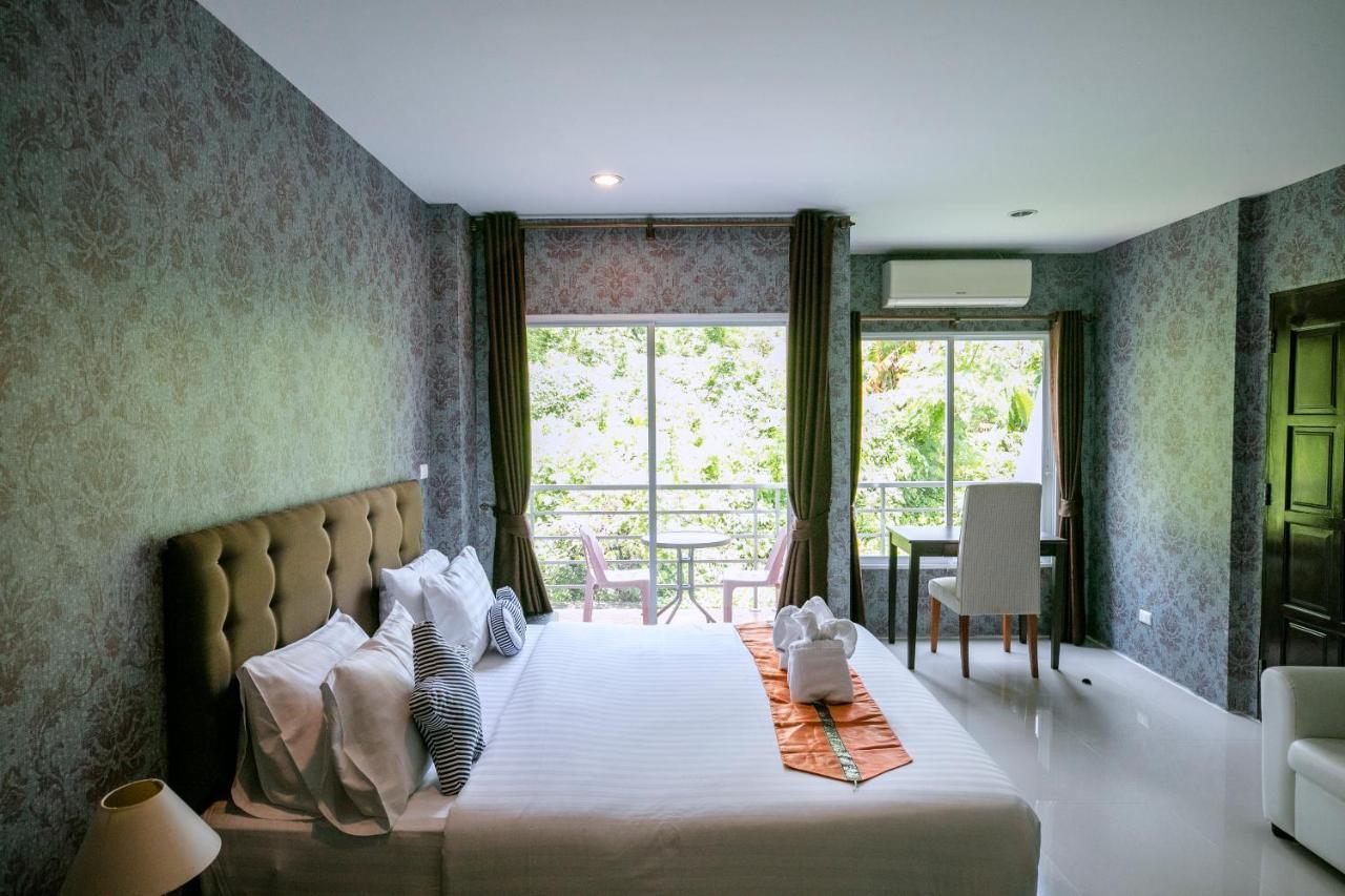 Only Blue Hotel Patong 外观 照片