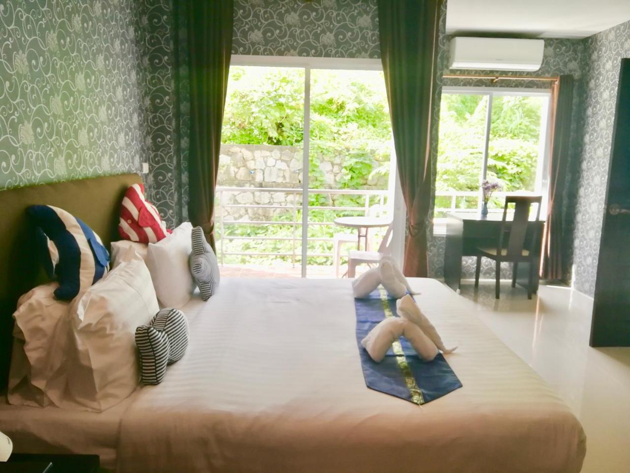 Only Blue Hotel Patong 外观 照片