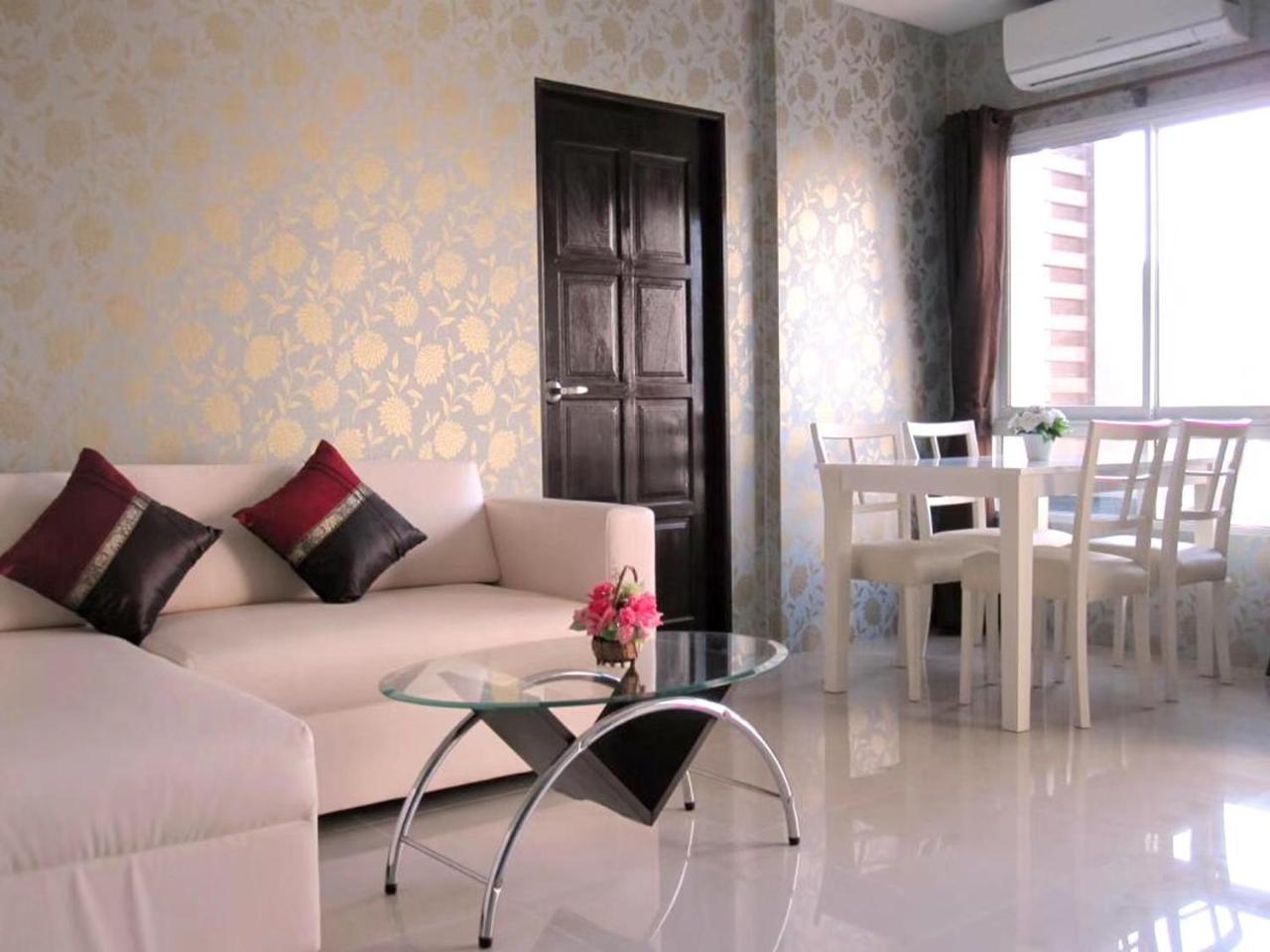 Only Blue Hotel Patong 外观 照片